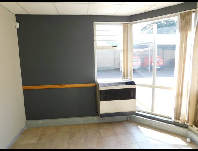 159M² OFFICE FOR SALE IN RANDBURG CENTRAL